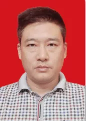 监事：周宏